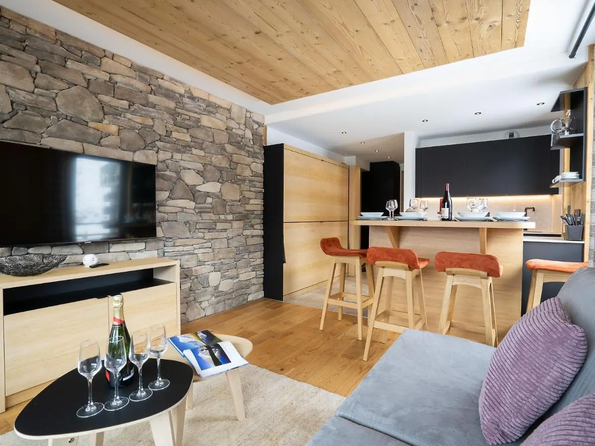 Apartment Les Grandes Platieres - Val Claret-28 By Interhome Tignes
